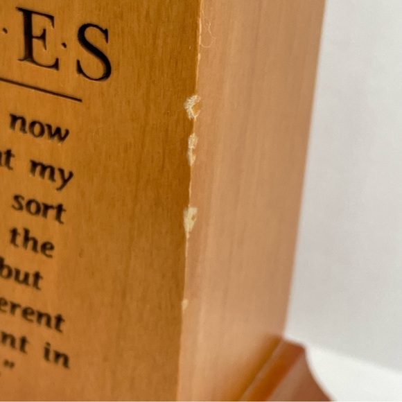 Wooden Inspirational desk clock with Quote Used. See photos for condition. - Picture 4 of 13